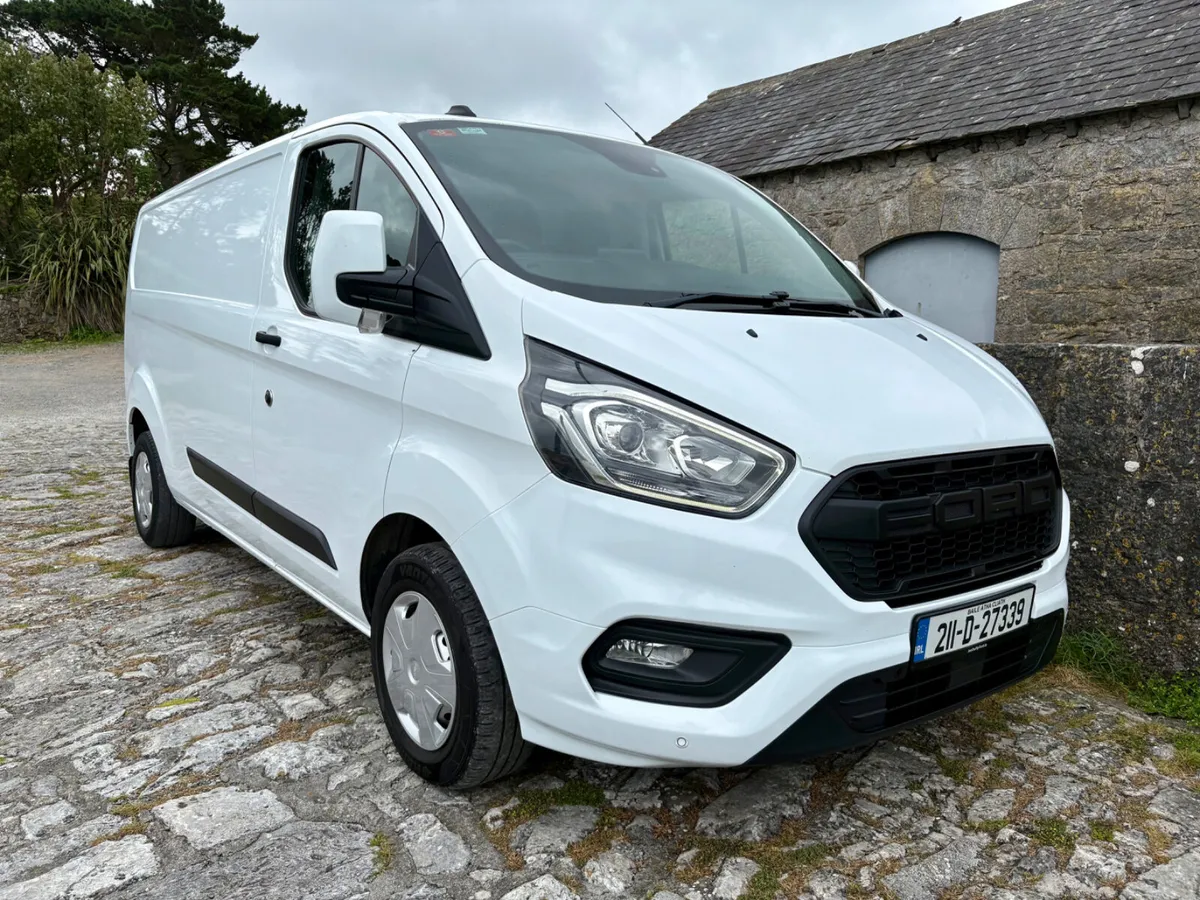 Ford Transit Custom Trend LWB - Image 3