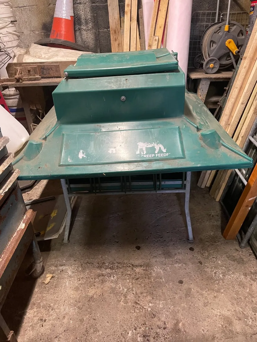 Lamb creep feeder - Image 2