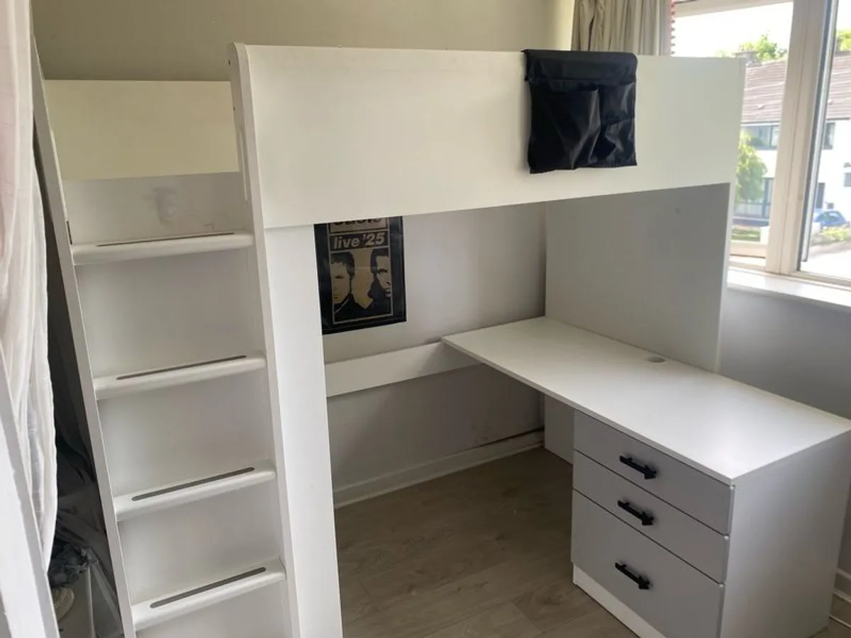 Loft bed - Image 2