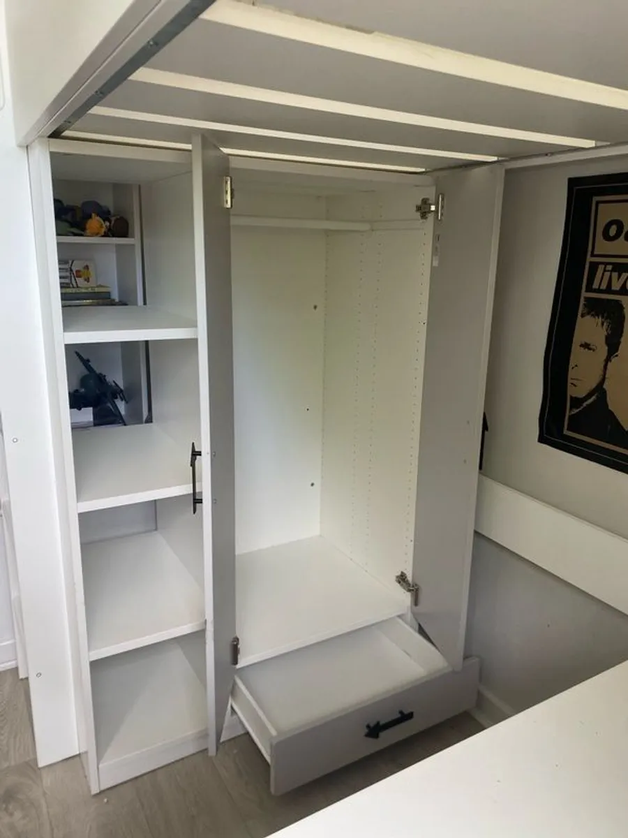 Loft bed - Image 4