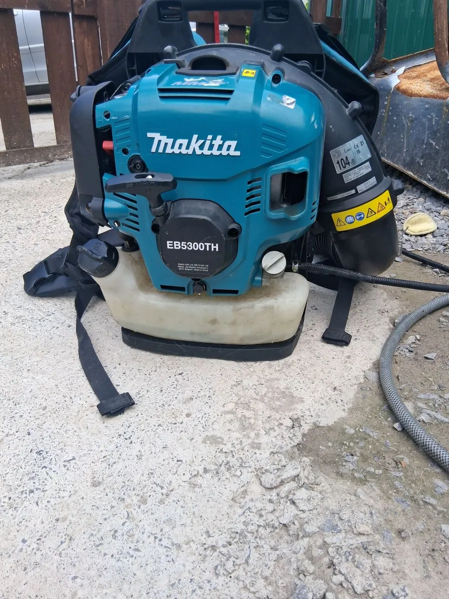 Makita bagpack leaf blower - Image 1