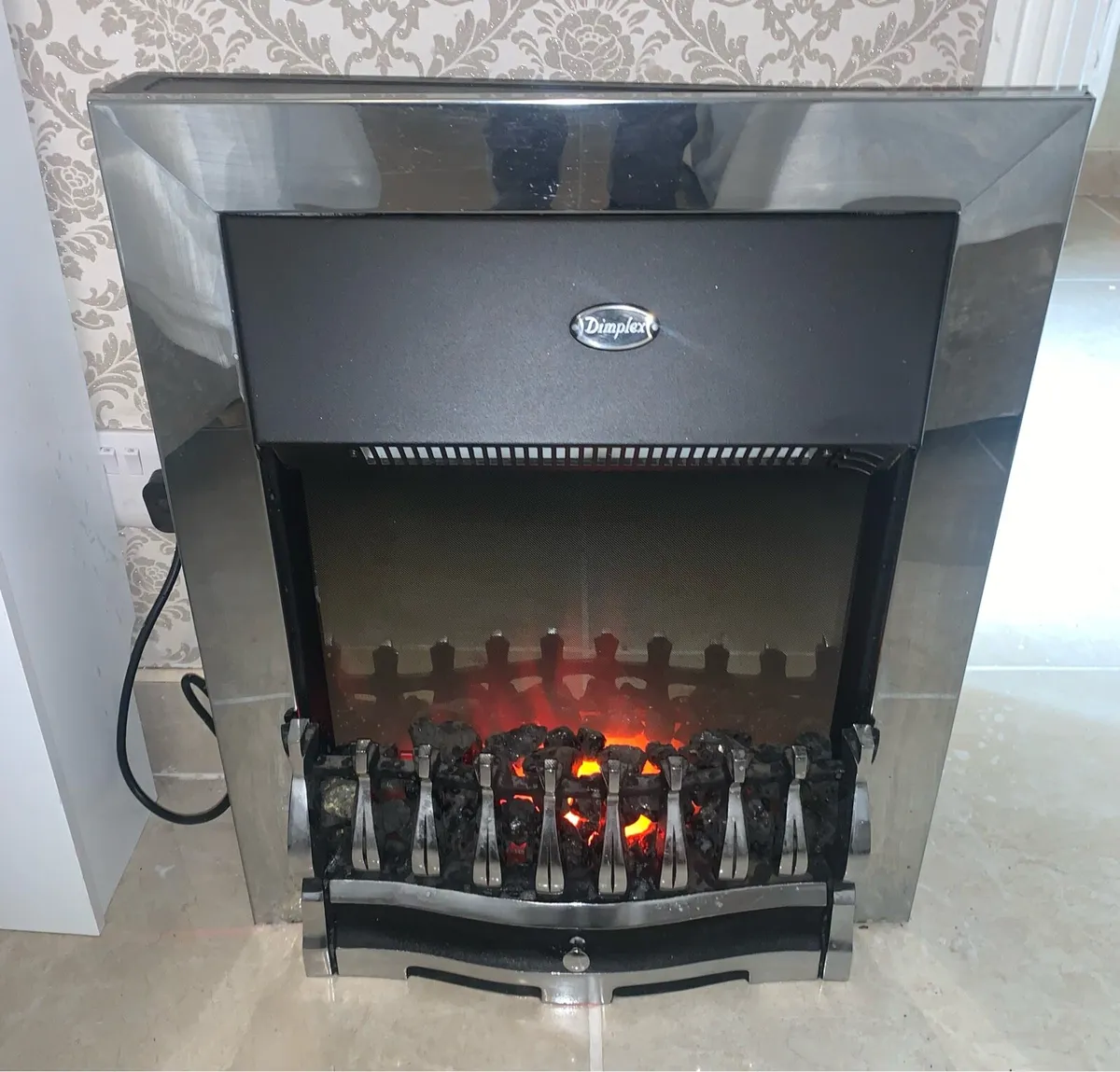 Dimplex living room electric stove - Image 3