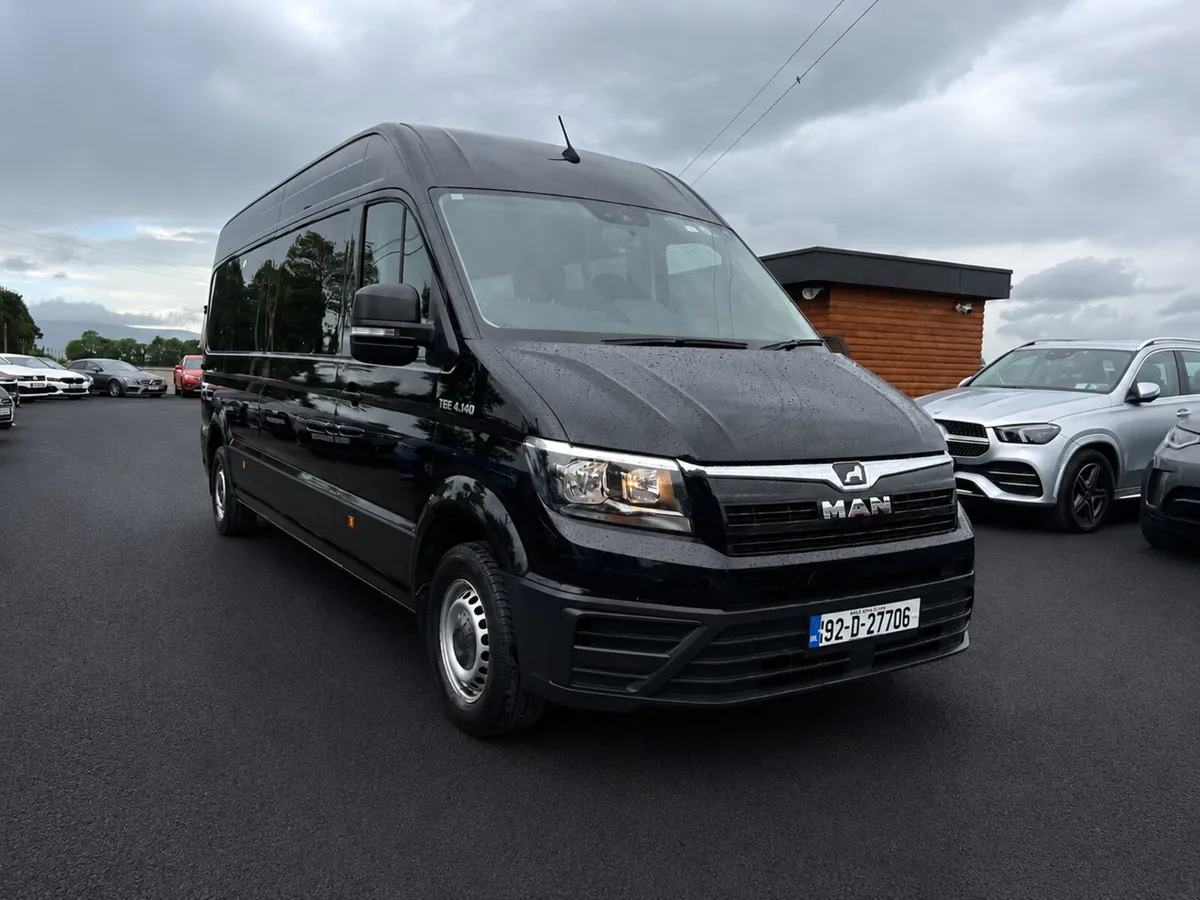 2019 Man TGE BUS AUTOMATIC - Image 1