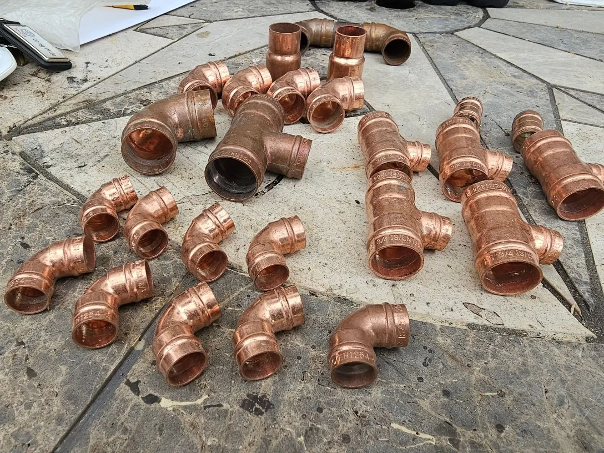 Copper pipe soldering fittings - Image 2