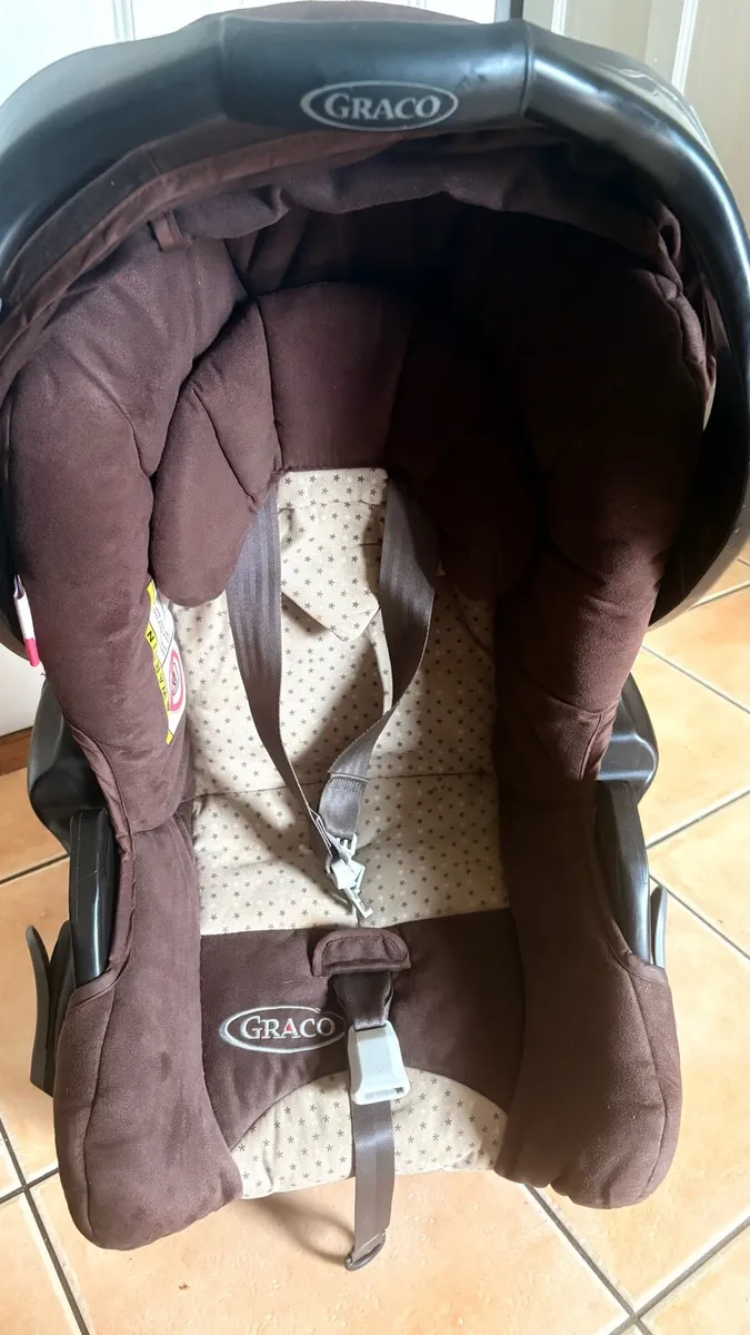 car seat & isofix base Grace - Image 3