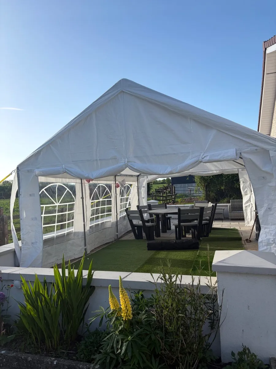 Marquee - Image 1