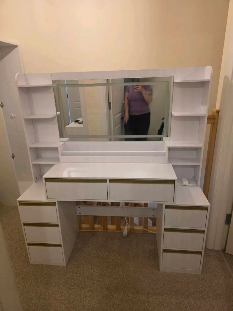 Makeup Table with build in Hollywood table - Image 2