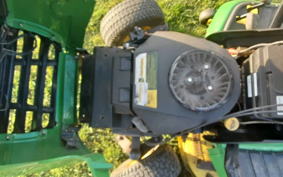 John deer X300R - Image 4