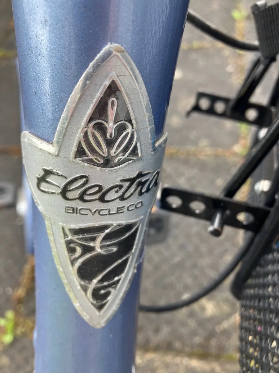 Bicycle. Townie Electra - Image 3