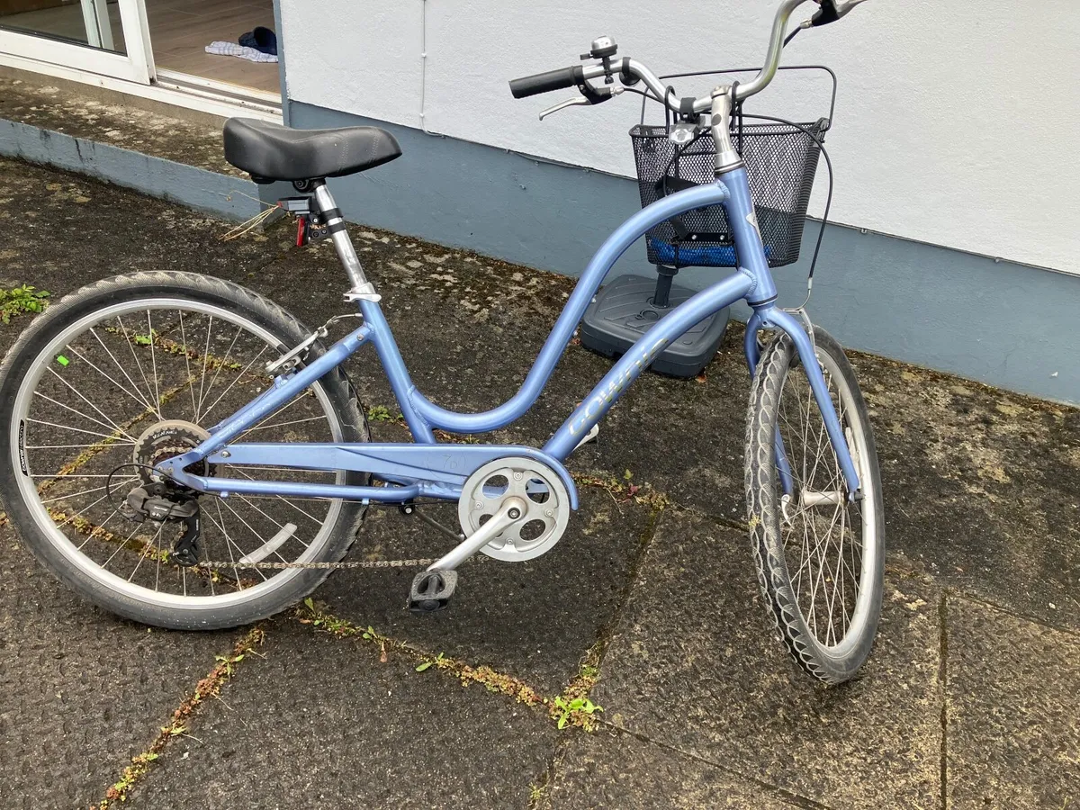 Bicycle. Townie Electra - Image 1