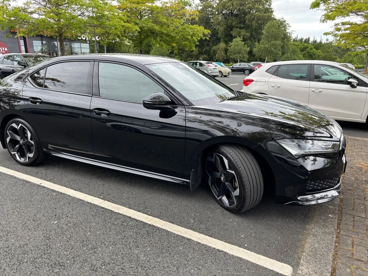 Skoda Super Sportsline - Image 1