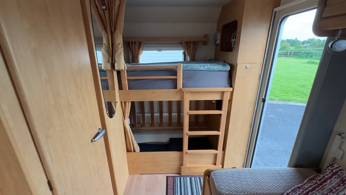 Caravelair Hermitage 546 - Image 3