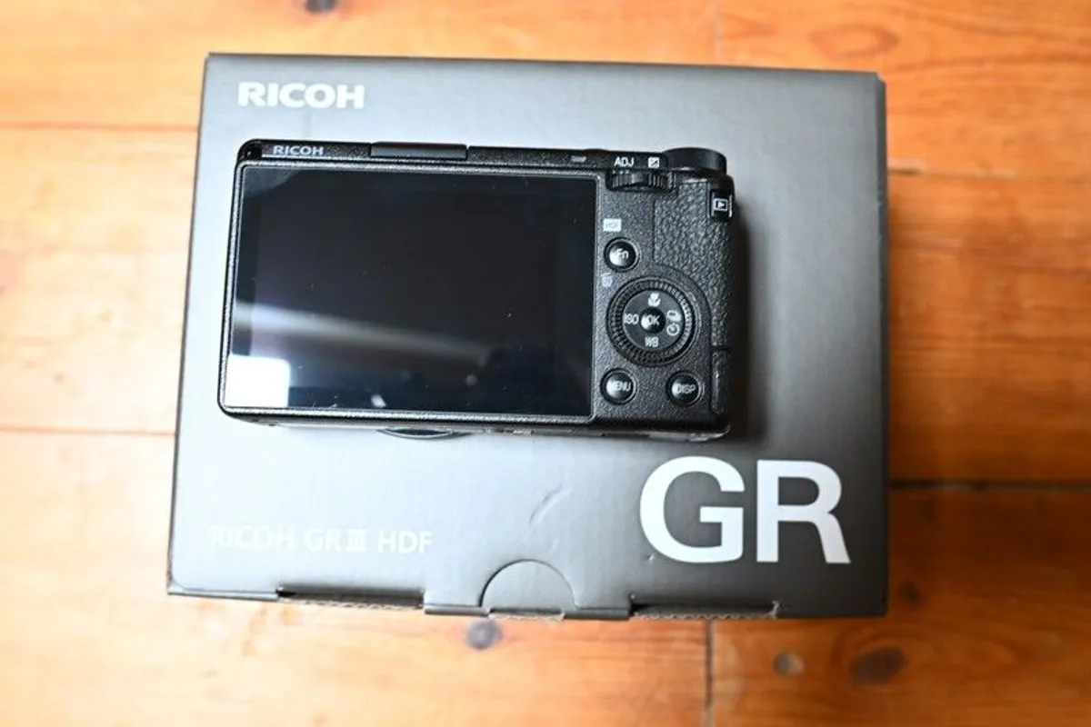 Ricoh GRiii HDF - Image 2