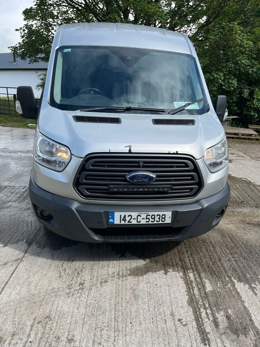 Ford Transit Trend - Image 2