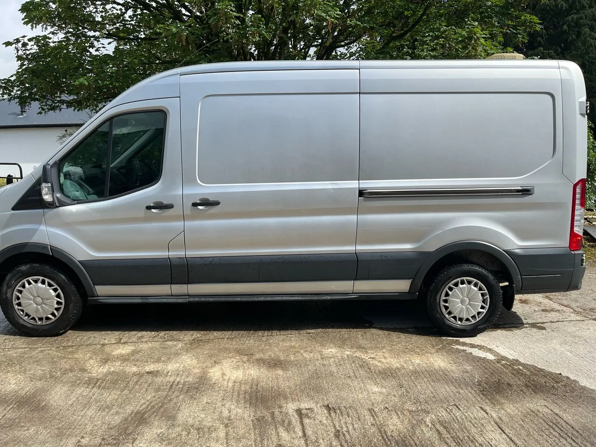 Ford Transit Trend - Image 3