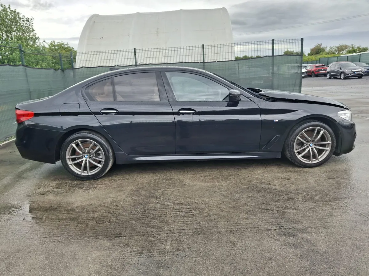 171 BMW 520D M Sport Automatic - Image 3