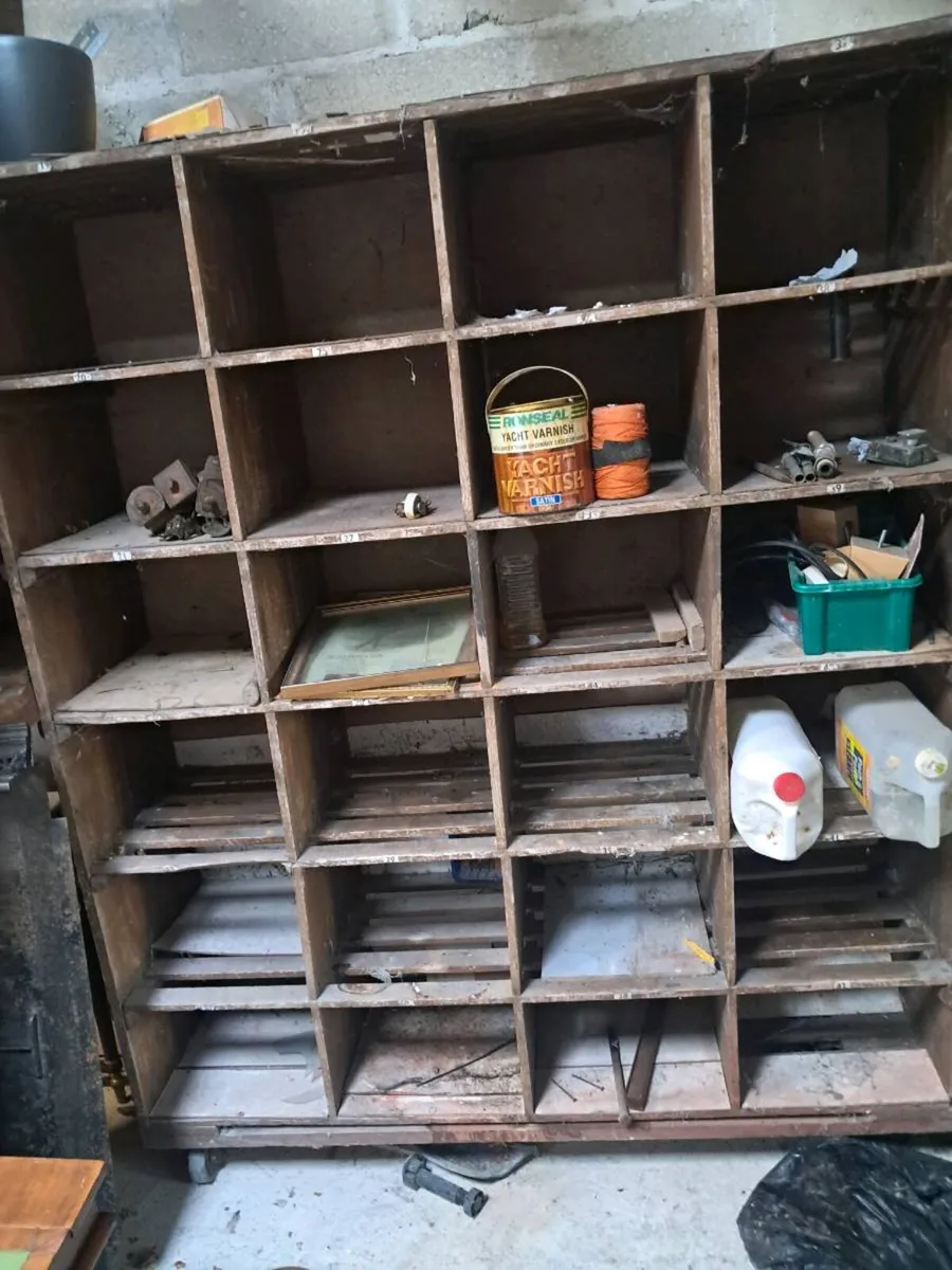 Old  pine unit - Image 3