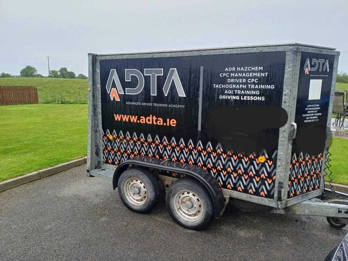 Ifor Williams BV84 box trailer - Image 2