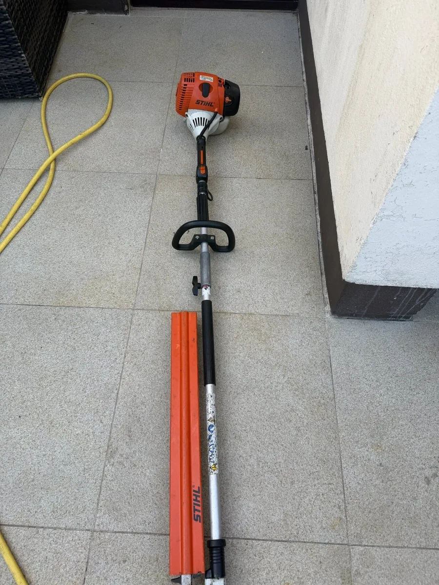 Stihl long Hedge trimmer - Image 1