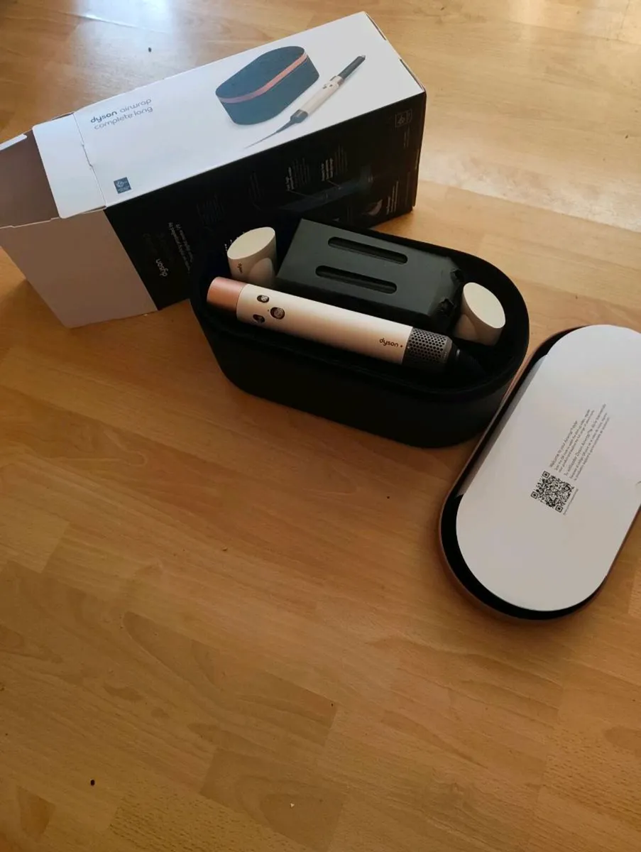 Dyson airwrap - Image 4