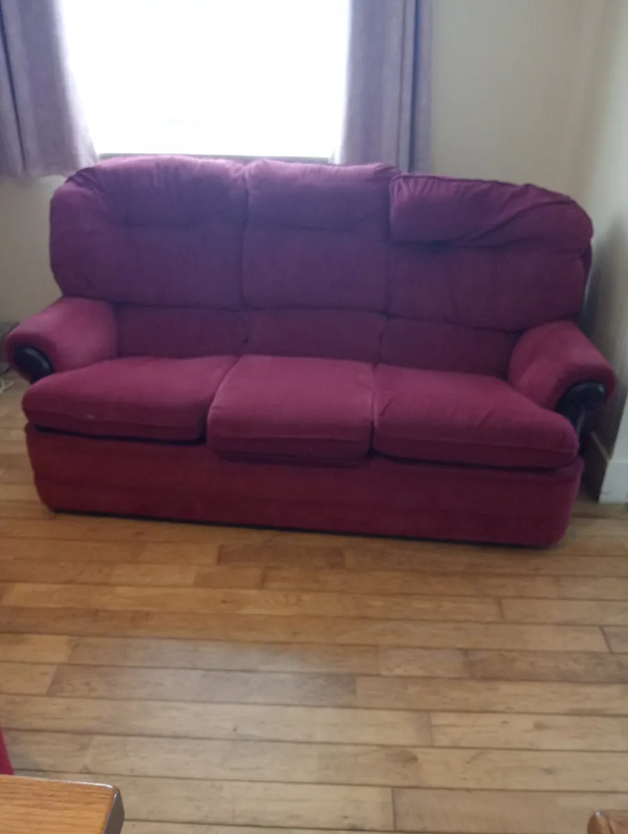 Couch - Image 1