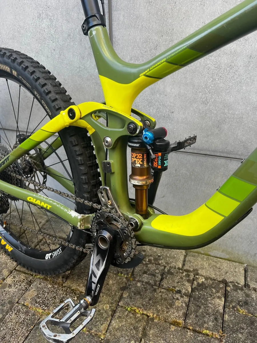 Giant  Advanced 1 Carbon - Image 3