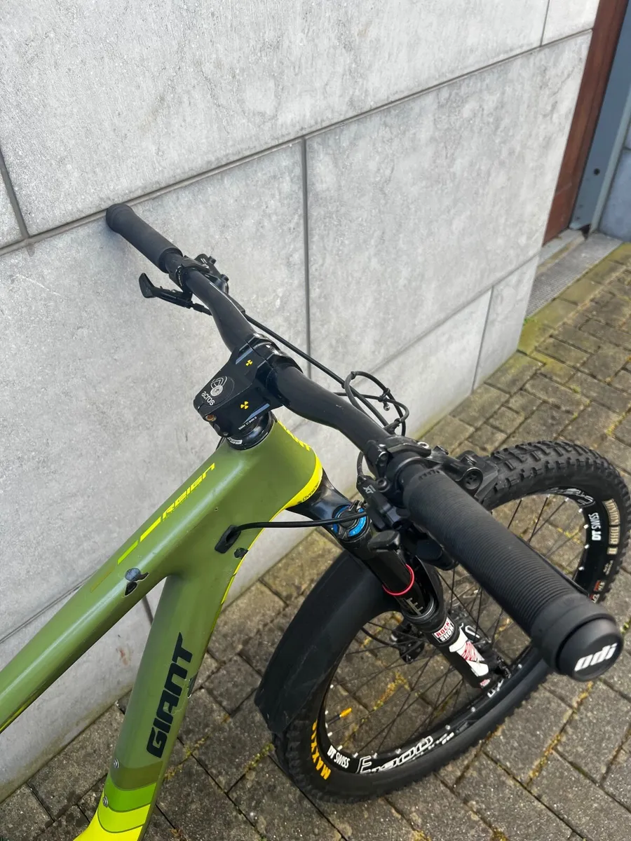 Giant  Advanced 1 Carbon - Image 4