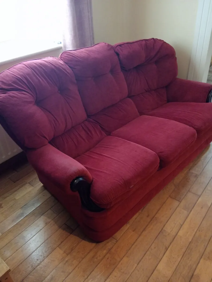 Couch - Image 2