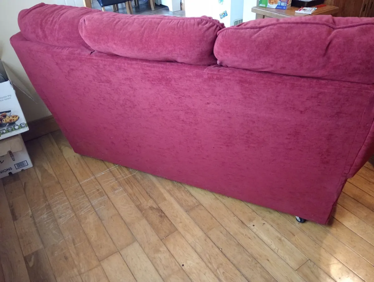 Couch - Image 3
