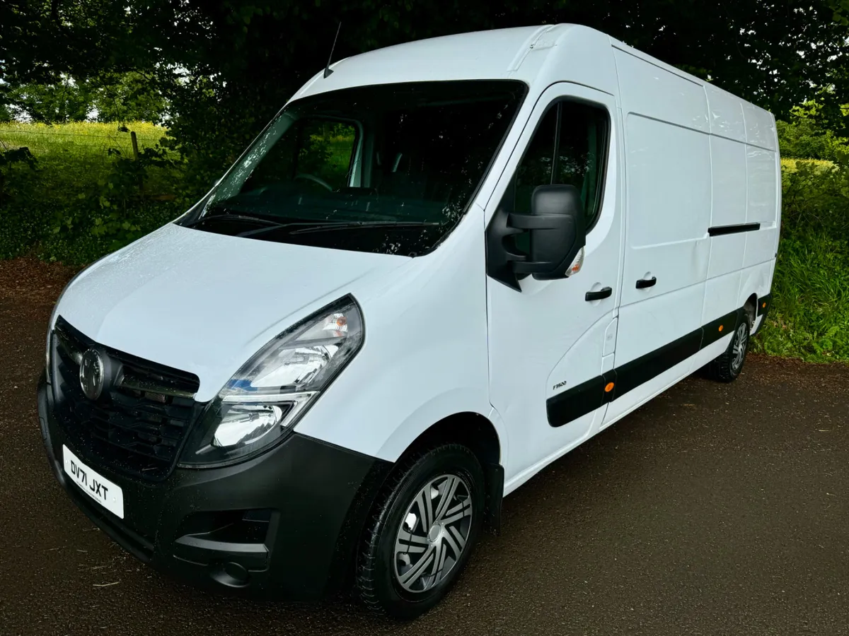 Late 2021 Vauxhall Movano 3500 (VRT€250) - Image 2