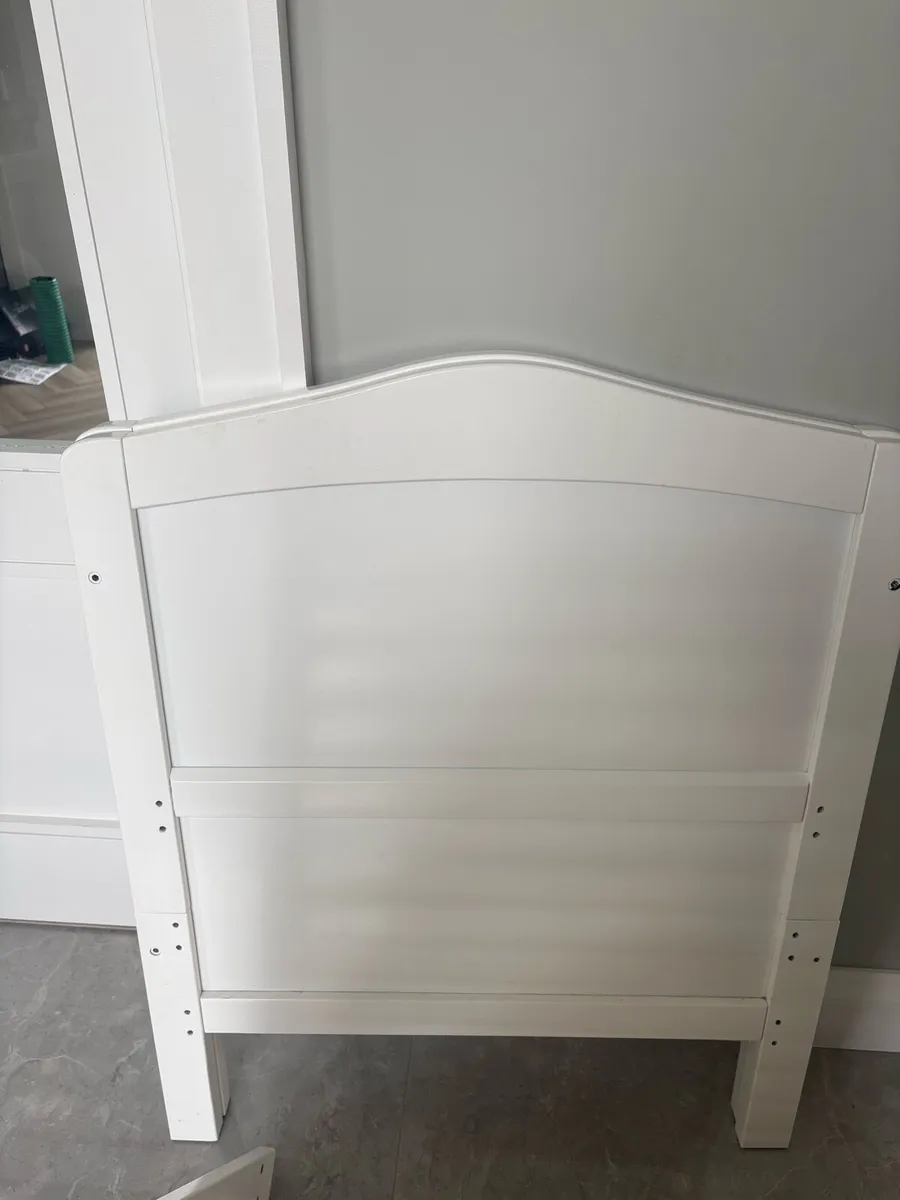 Cot bed - Image 2