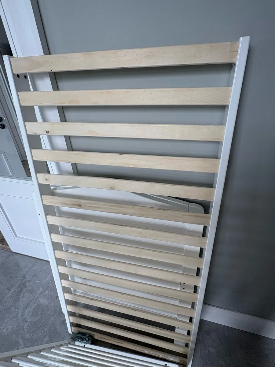 Cot bed - Image 3
