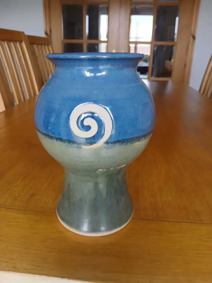 Jack o Patsy Vase - Image 2