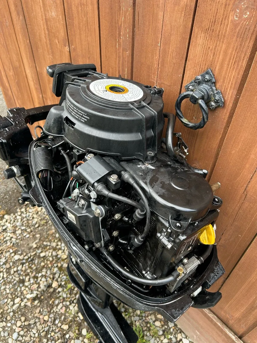 9.9 Mariner - Image 4