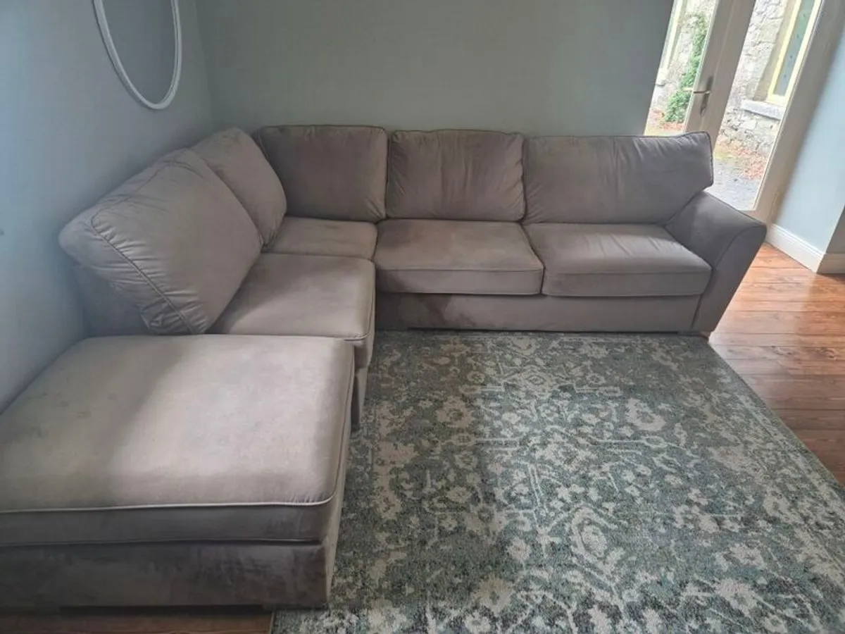 Corner sofa beige - Image 1
