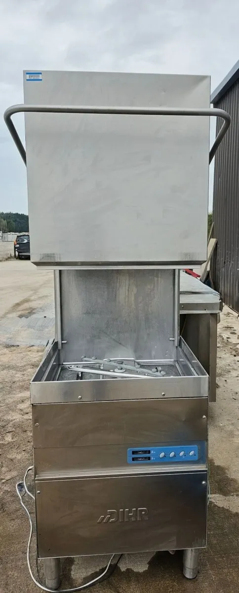 Catering equipment - Image 3