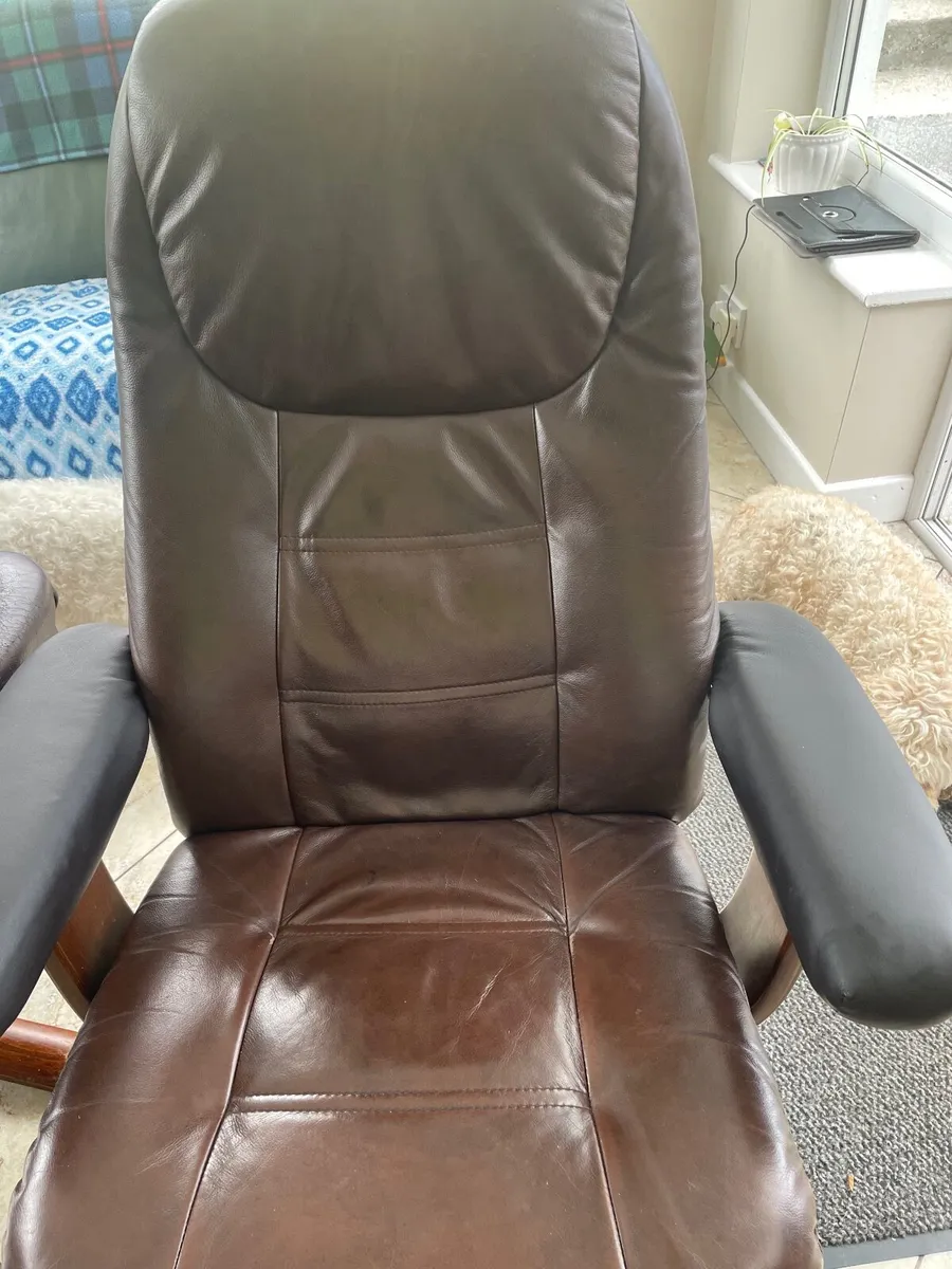 2 arm chairs - Image 2