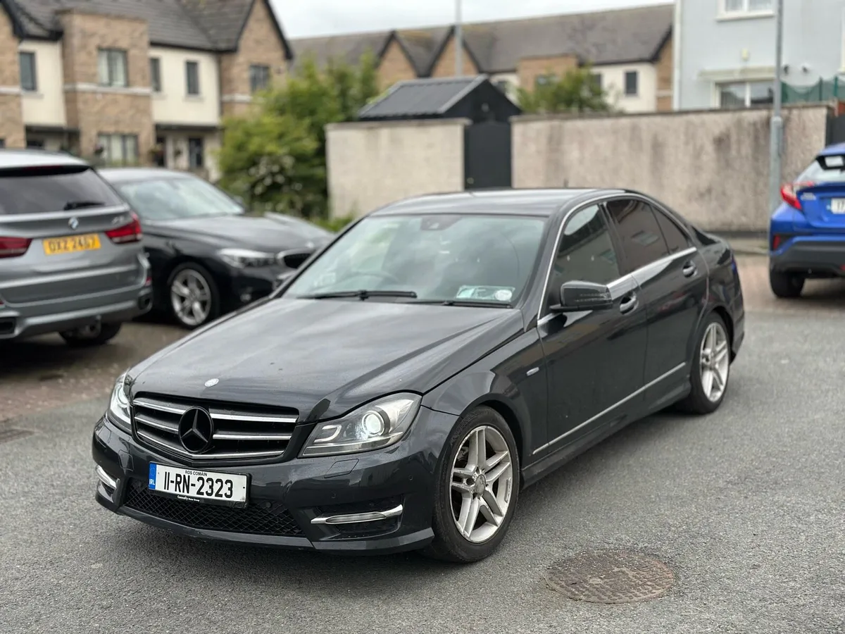 MERCEDES BENZ C220 CDI AMG 2011 - Image 2