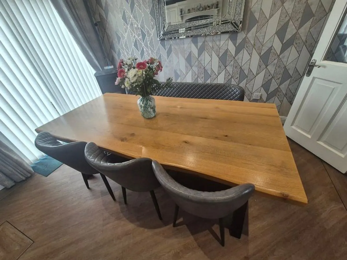 Dining table and chairs - Image 2