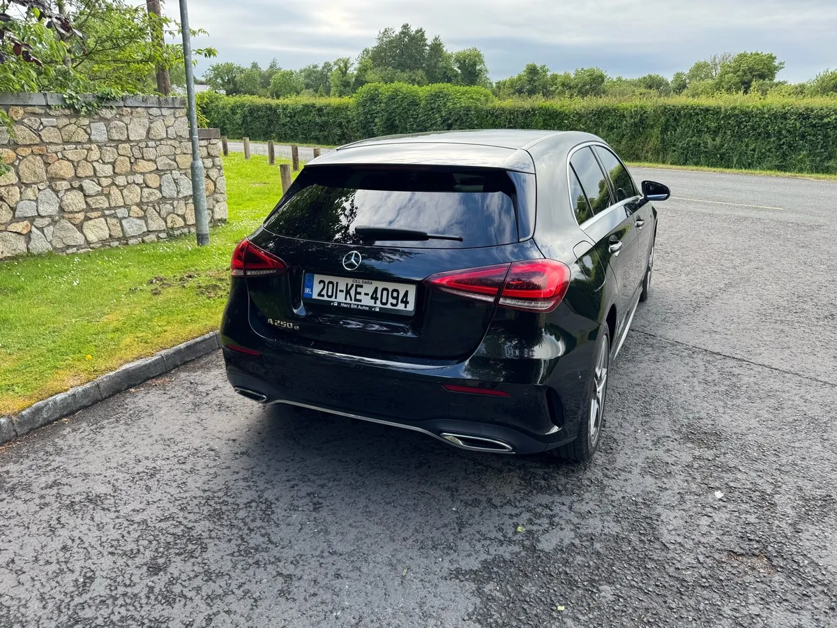 2020 Mercedes A250e Plug in Hybrid Amg Line - Image 3