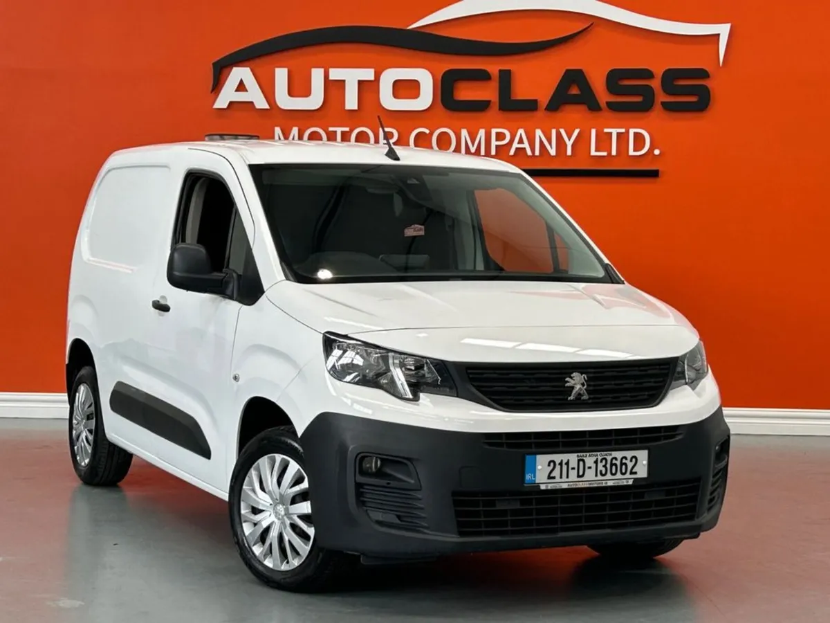 Peugeot Partner Professional Plus 1.5 Blue HDI #74 - Image 2