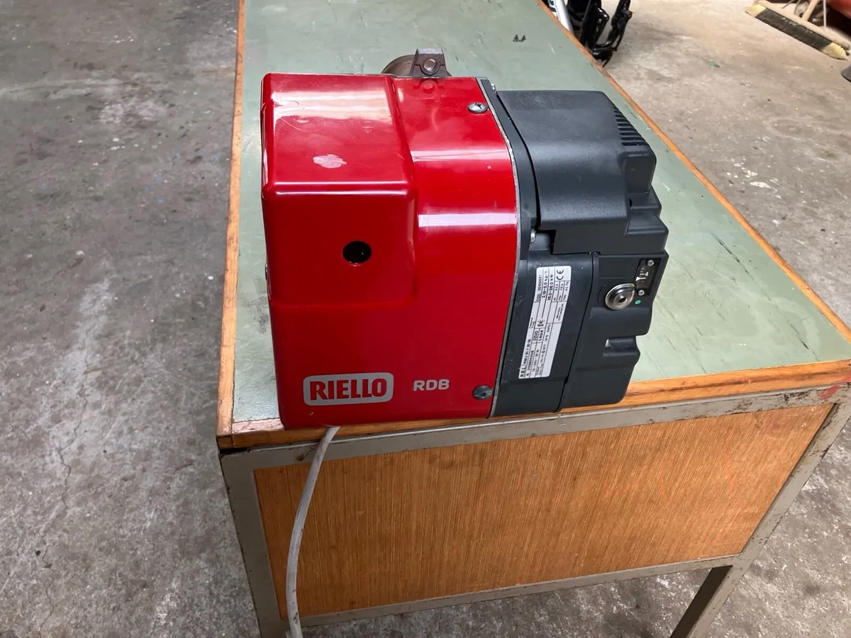 Riello burner boiler - Image 1