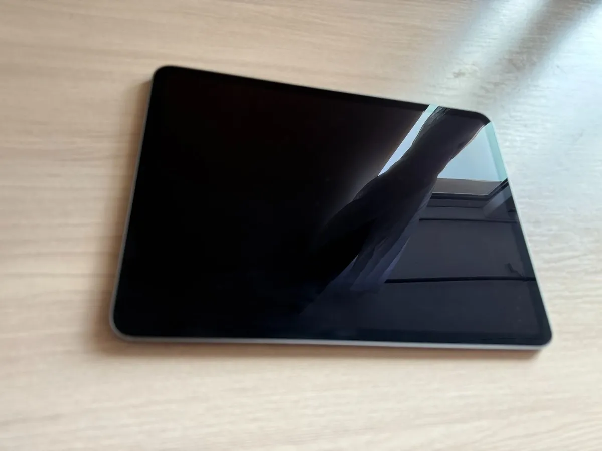 Apple iPad Pro M2 2022 (4th Gen) 128GB Wi-Fi - Image 2