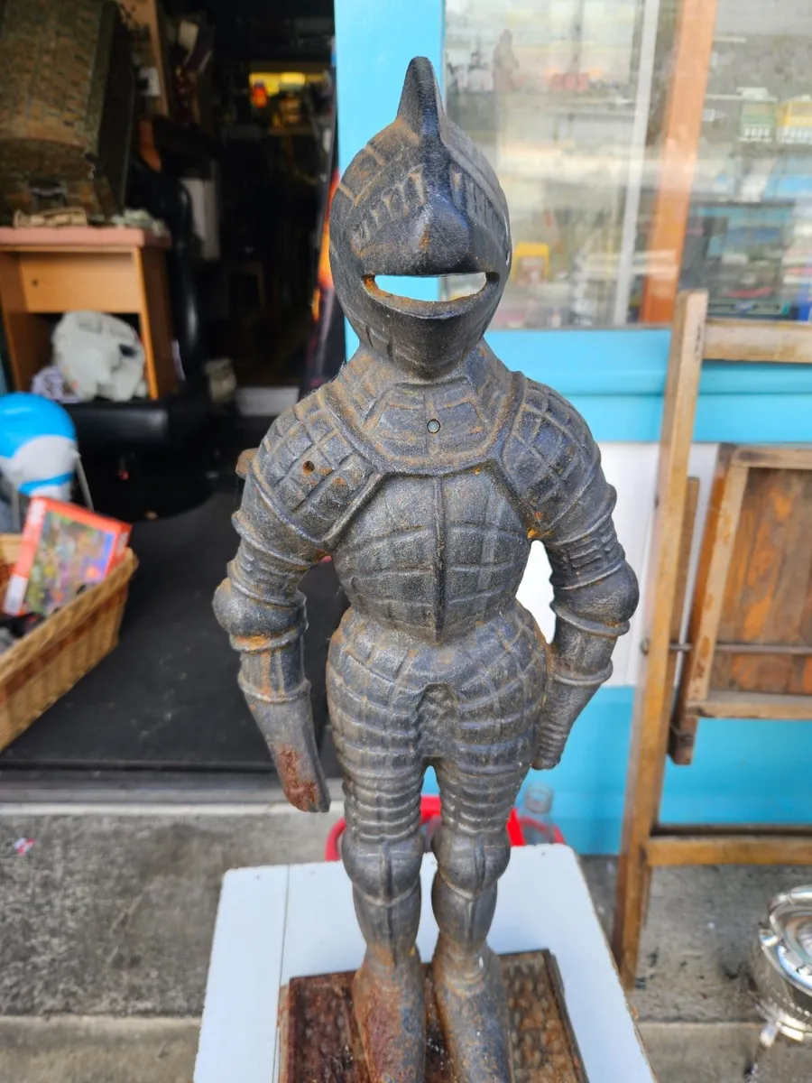 Vintage Cast Iron Door Stop Knight Fire Irons - Image 3