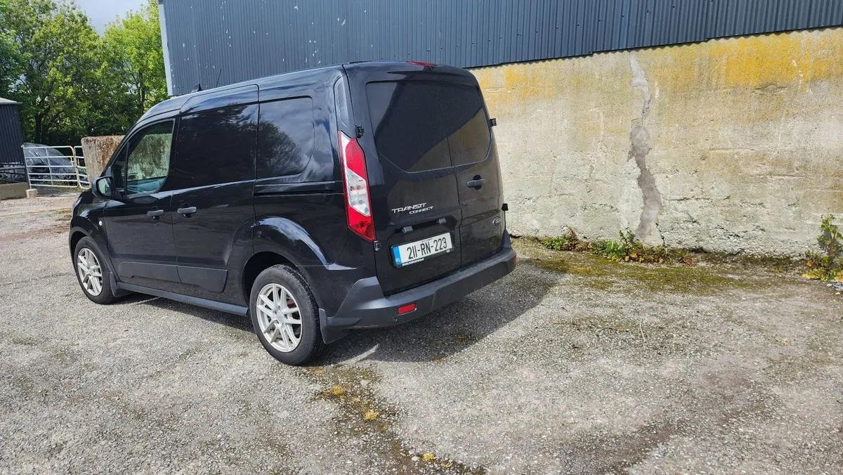Ford Transit 2021 - Image 3
