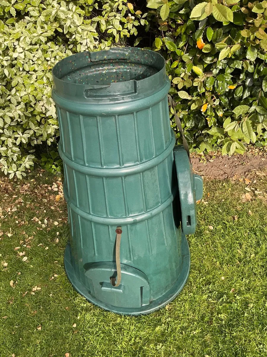 FREE Garden Compost Bin - Image 3