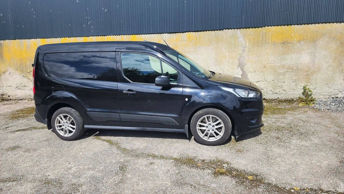 Ford Transit 2021 - Image 4