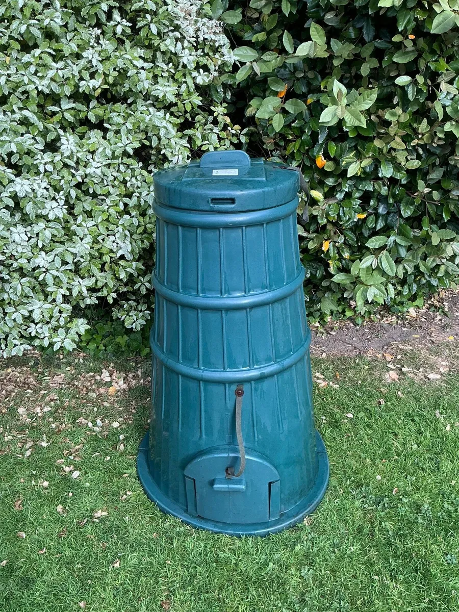 FREE Garden Compost Bin - Image 1