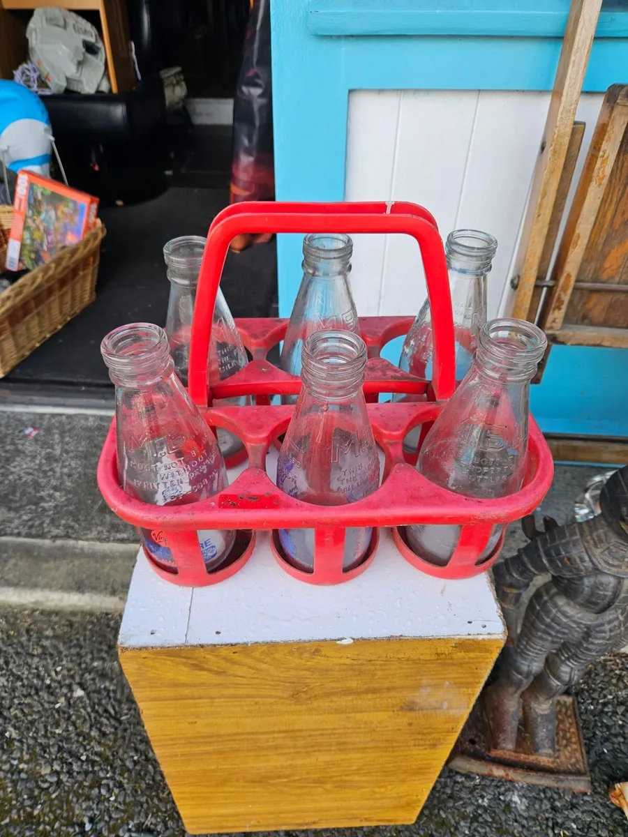 Vintage Milk Crate and Bottles - Image 1