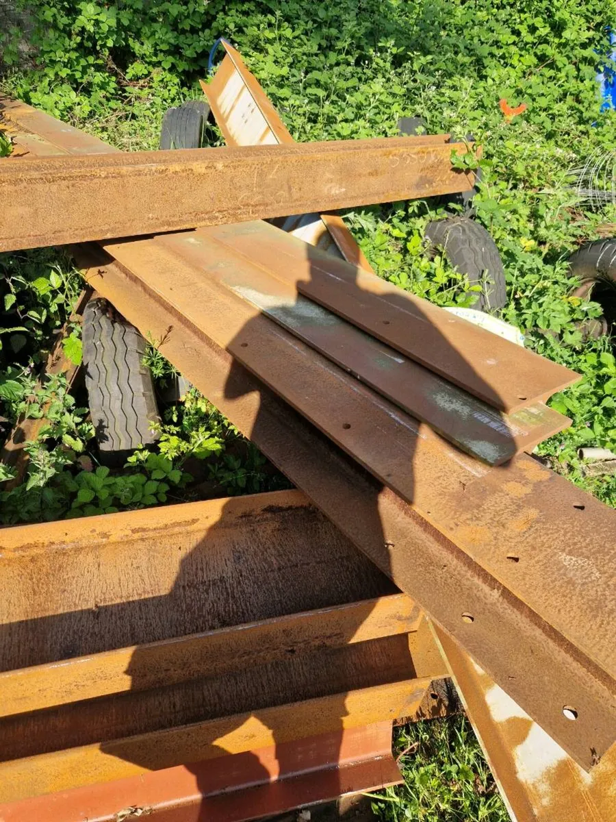 Steel girders fir sale - Image 4